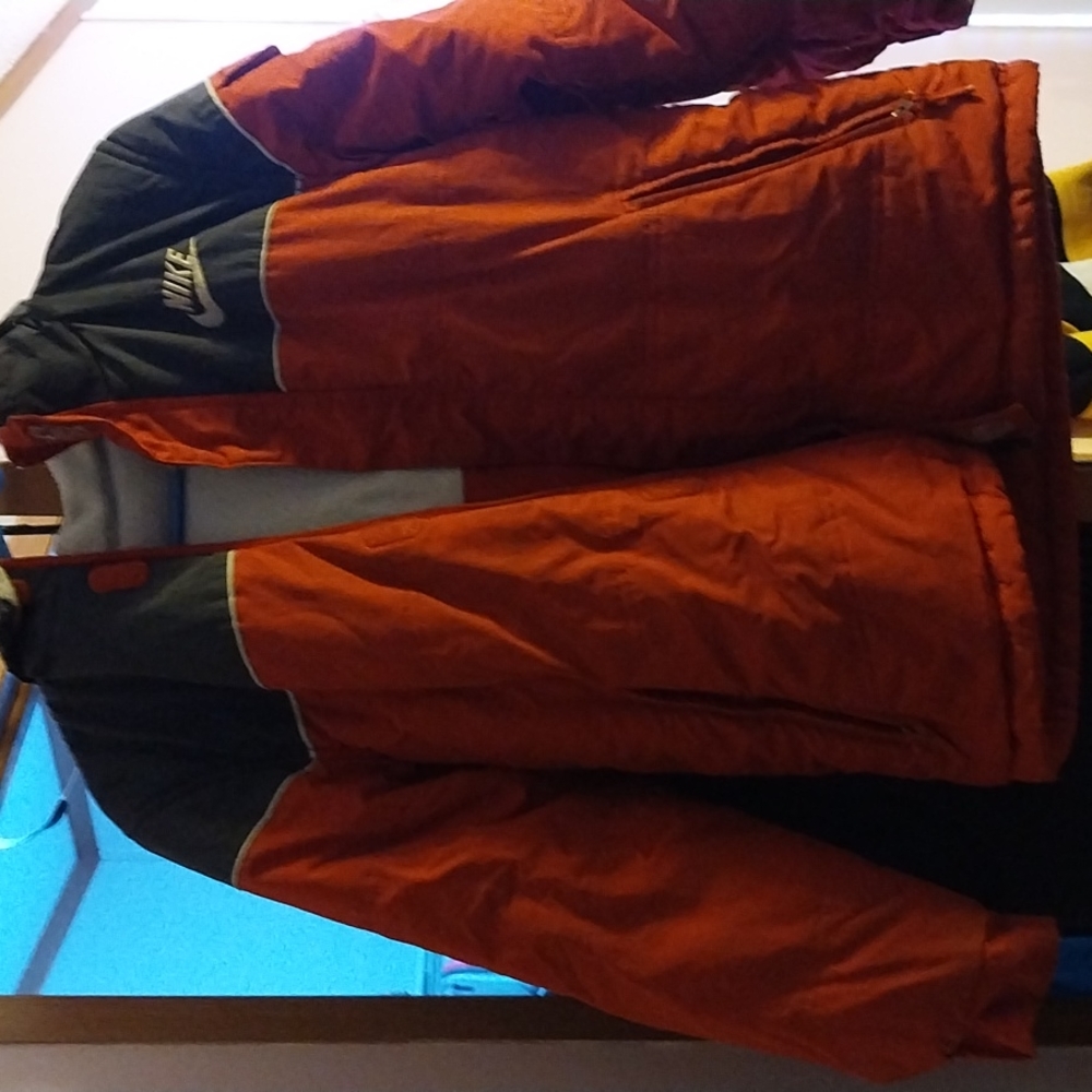 Nike coat boys